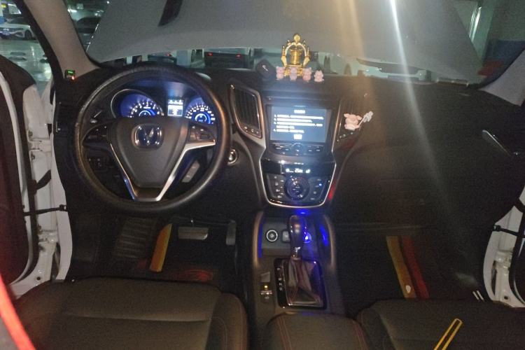 Used CHANGAN CS75 2014 1.8T Automatic Elite Model China IV Standard