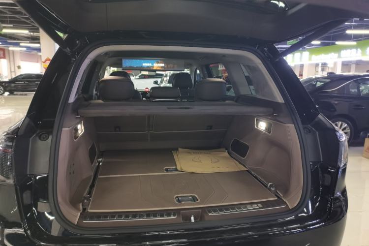 Used Hima AITO M9 2025 Extended-Range Ultra Version 52 kWh 5-Seater Edition