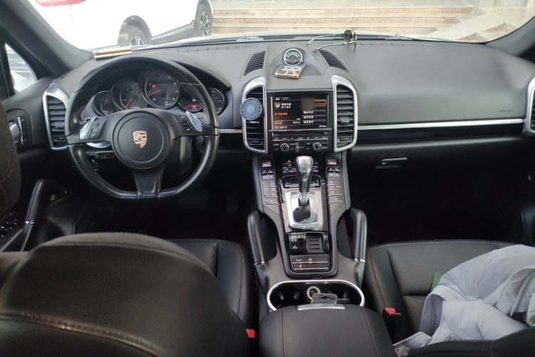 Used Porsche Cayenne 