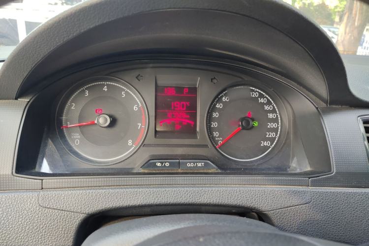 Used Volkswagen Santana 2016 1.6L Automatic Fashion Edition
