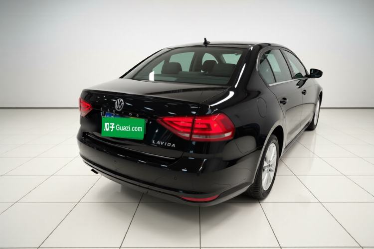 Used Volkswagen Lavida 2017 1.6L Automatic Comfort Edition