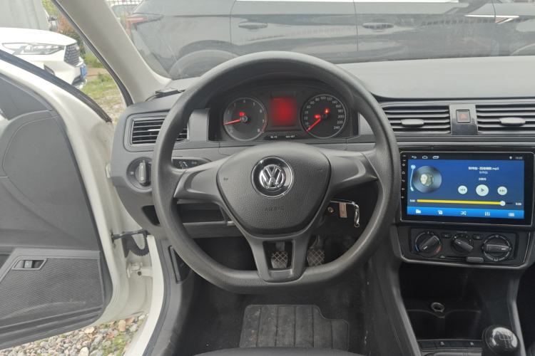 Used Volkswagen Santana 2019 1.5L Manual Fashion Edition China VI Standard Steering Wheel