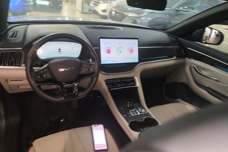 Used BYD Song PLUS New Energy 2024 HONOR Edition DM-i 110km Flagship Model
