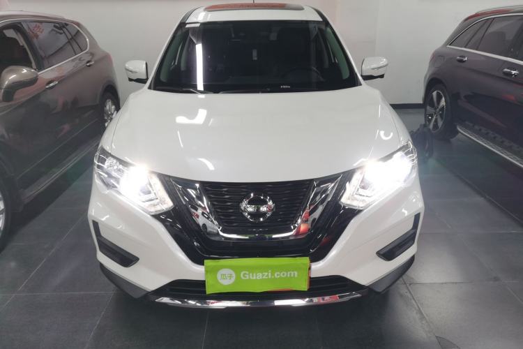 Used Nissan X-Trail 2023 Classic 2.0L Two-Wheel Drive Smart Connect & Comfort Edition