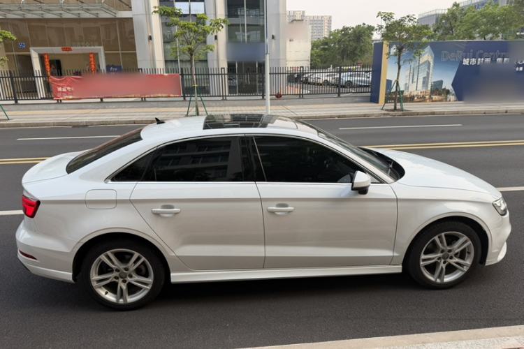 Used Audi A3 2020 Limousine 35 TFSI Fashion Edition China VI Emission Standard