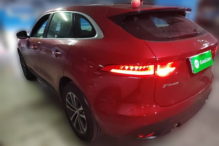 Used Jaguar F-PACE 2016 2.0T Two-Wheel-Drive R-Sport Sport Edition