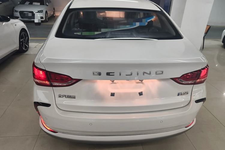 Used BAIC Beijing EU5 2025 Hongtu Standard Edition
