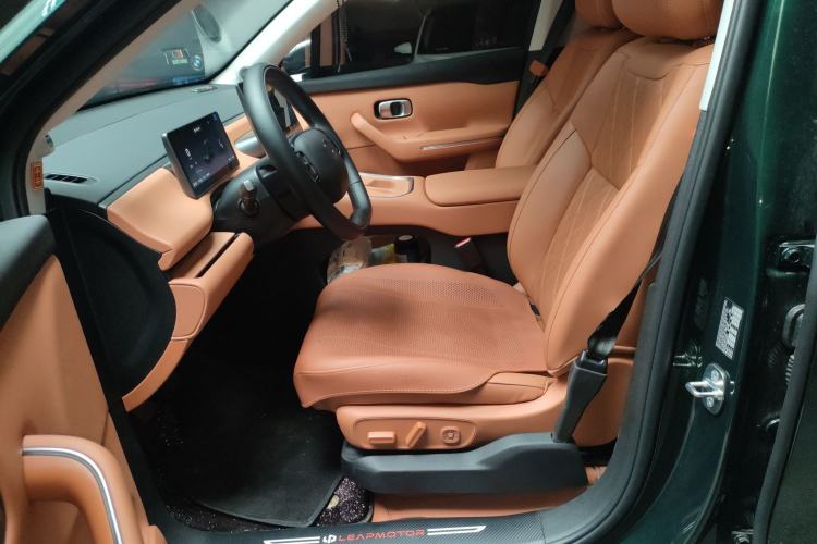 Used Leapmotor C16 2026 Extended-Range 280 LiDAR Zhizun Edition 5 Seats
