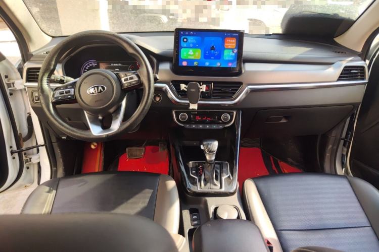 Used Kia Sportage R 2019 2.0L Automatic Smart Luxury Edition Center Console