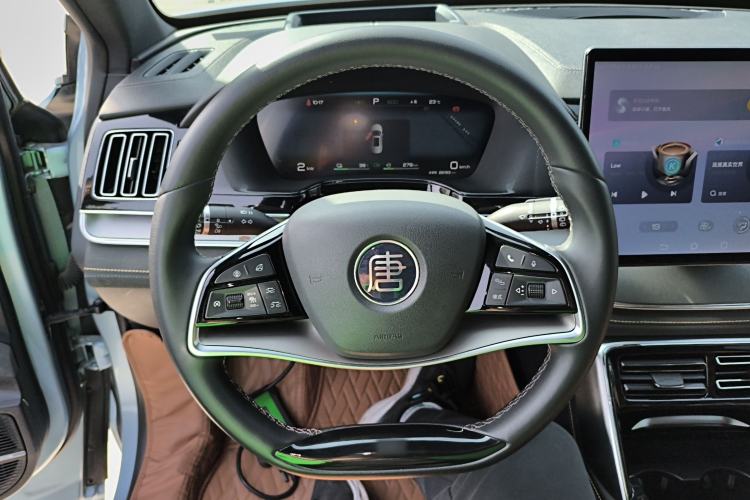 Used BYD Tang New Energy 2023 DM-i Champion Edition 112KM Prestige Model Steering Wheel