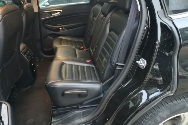 Used Ford Edge 2018 EcoBoost 245 Two-Wheel-Drive Titanium 7-Seater China V Standard
