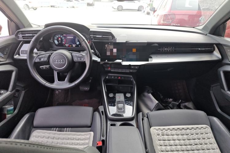 Used Audi A3 2021 Sportback 35 TFSI Fashionable Sports Model Center Console