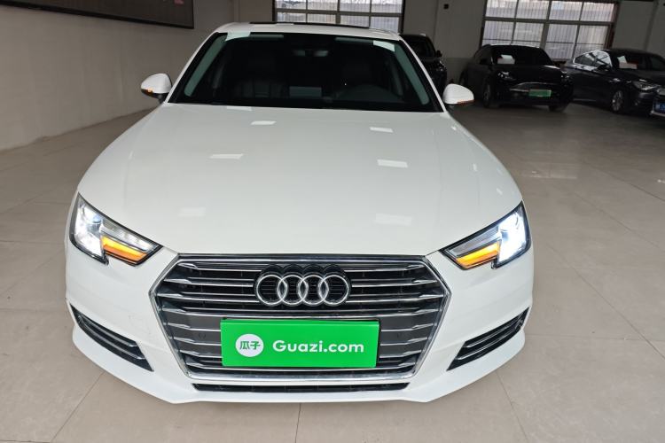 Used Audi A4L 2018 30th Anniversary Edition 30 TFSI Ambition Model