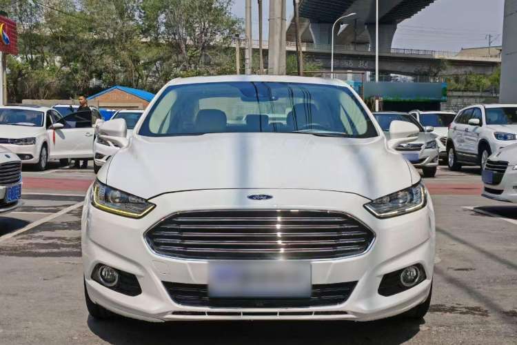 Used Ford Mondeo 2013 2.0L GTDi 200 Luxury Model
