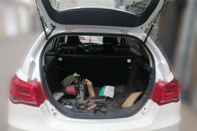 Used Geely Auto Emgrand 2017 Hatchback RS Million Edition 1.5L Manual Upward Version