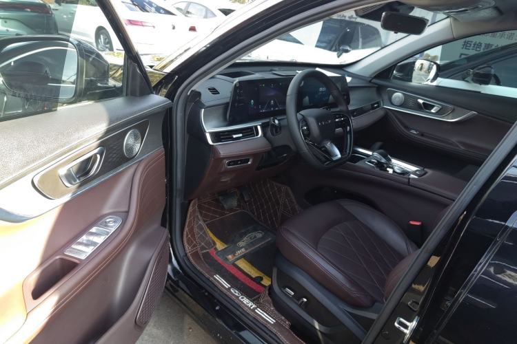 Used Chery Tiggo 8 PRO 2022 290T Two-Wheel Drive Haohan Edition 7 Seats
