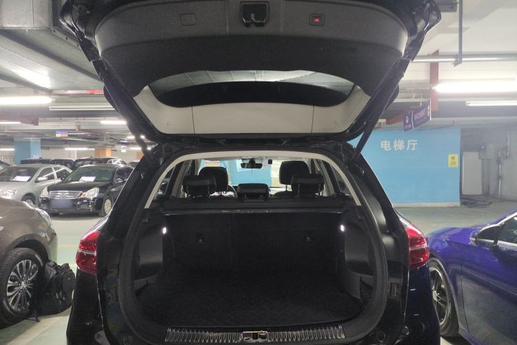 Used Hongqi HS5 2022 Revised Version 2.0T Smart Connect Flagship Edition
