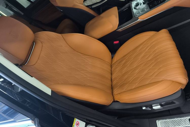 Used Tank 500 2023 3.0T Business Edition "Creation" Style 5 Seats