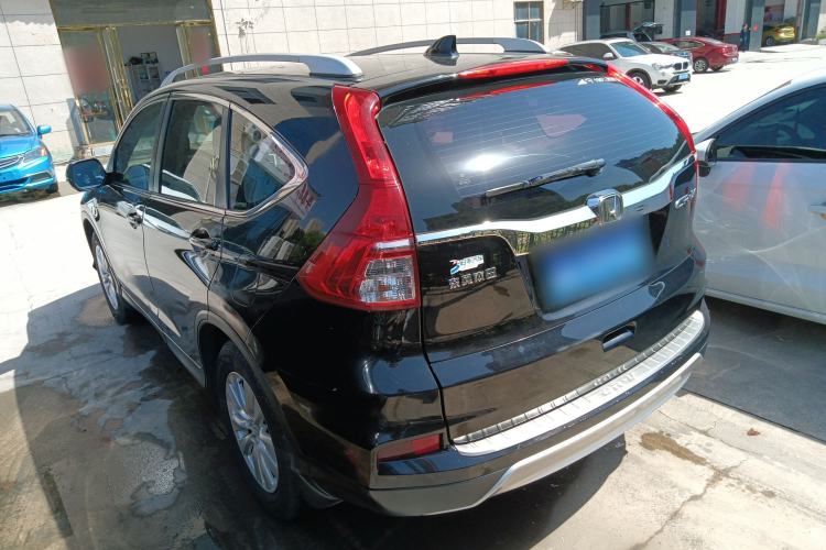 Used Honda CR-V 2015 2.0L two-wheel drive urban version