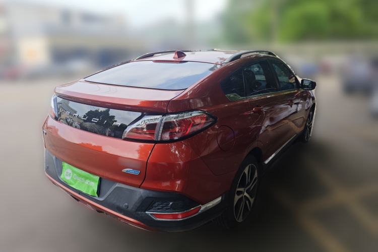 Used Venucia T90 2017 2.0L CVT Leading Edition