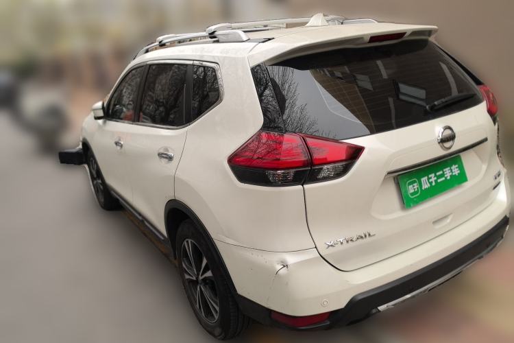 Used Nissan X-Trail 2019 2.5L CVT Smart Connect Luxury Edition 4WD
