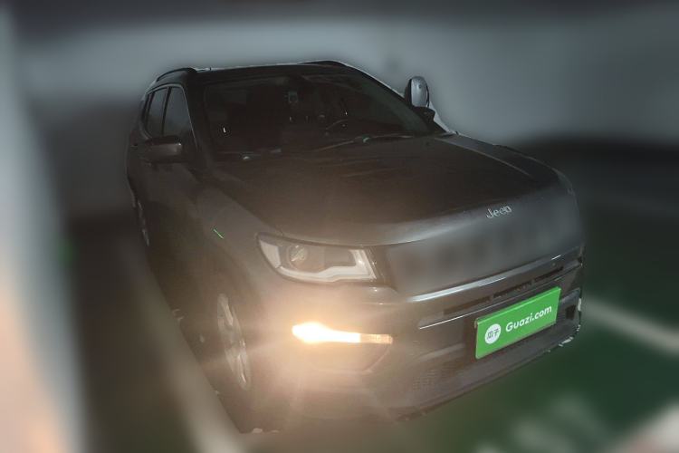 Used Jeep Compass 2017 200T Automatic Family Edition Front Right 45 Deg