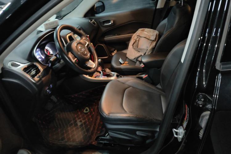 Used Jeep Compass 2017 200T Automatic Enjoyment Version