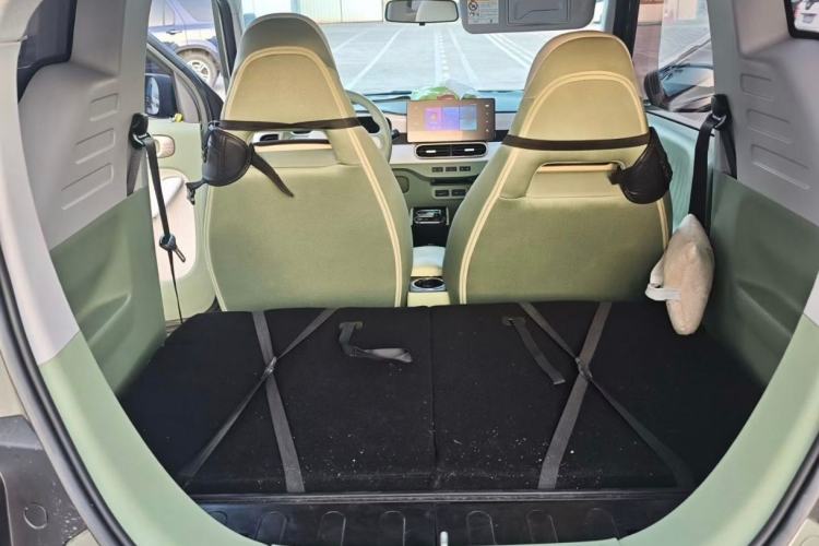 Used Geely Galaxy Panda 2024 200km Panda Rider Interior 6