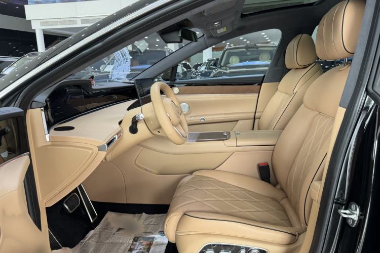 Used Hima Stelato S9 2024 All-Electric Max Rear-Drive Long-Range Version
