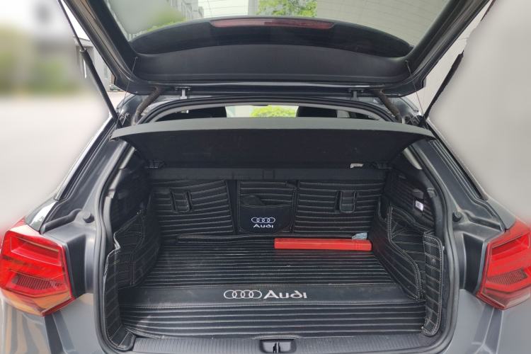 Used Audi Q2L 2021 35 TFSI Progressive Dynamic Edition
