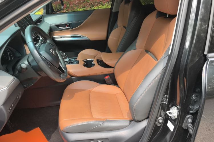 Used Toyota Venza 2022 2.0L CVT Two-Wheel Drive Prestige Edition Left Front Seat