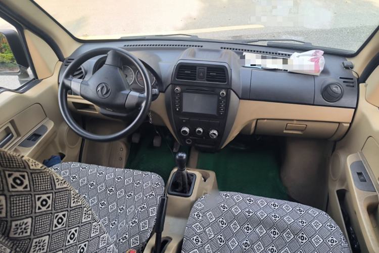 Used Dongfeng Xiaokang C37 2012 1.4L Standard Edition DK13-06
