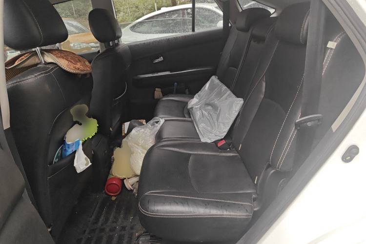 Used BYD S6 2013 Platinum Edition 2.0L Manual Luxury Model
