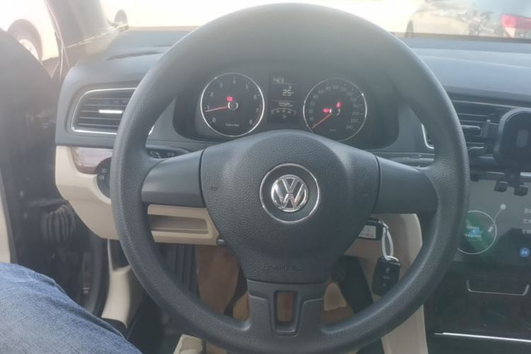 Used Volkswagen Lavida 2013 Revised Version 1.4 TSI Manual Comfort Edition
