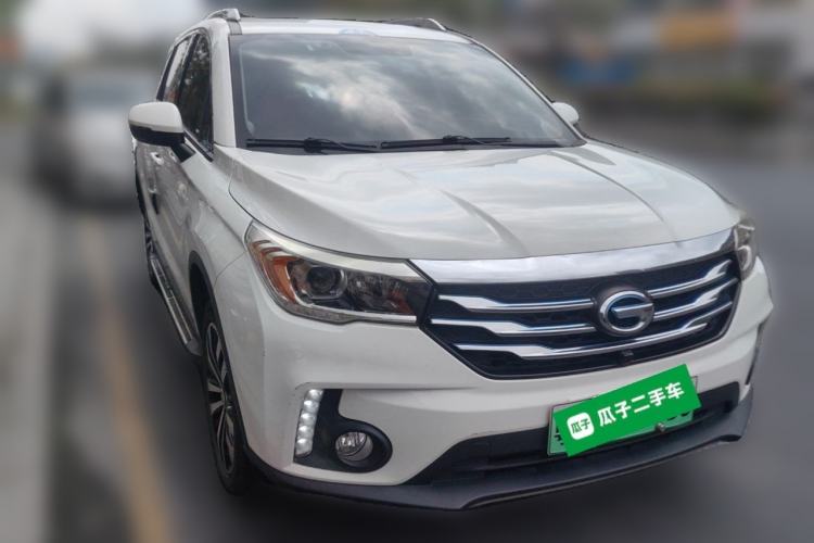 Used GAC Trumpchi GS4 New Energy 2017 1.5L PHEV Smart Enjoyment Edition Front Right 45 Deg