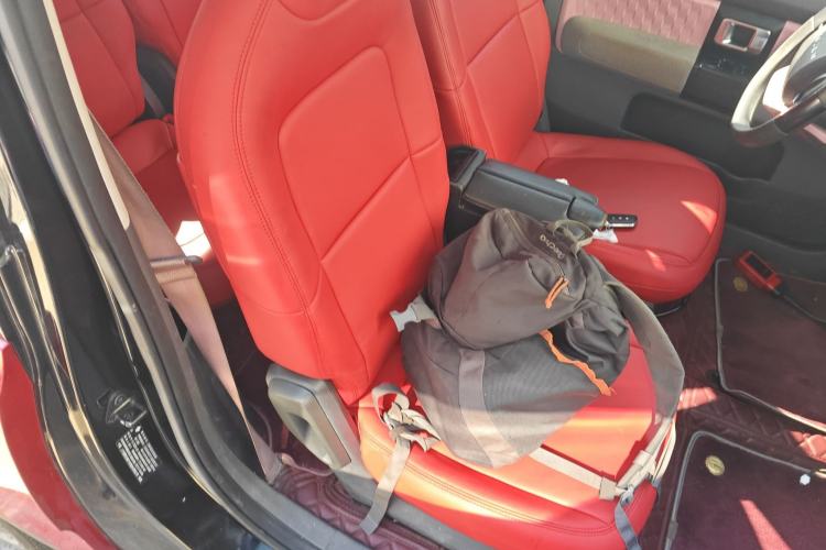 Used Baojun E300 2020 Plus Starry Intelligence Edition