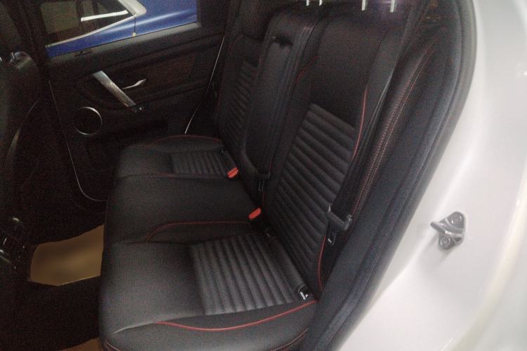 Used Land Rover Discovery Sport 2020 249 PS R-Dynamic Performance Edition Left Rear Seat