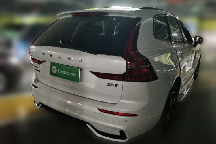 Used Volvo XC60 2022 B5 4x4 Smart & Advanced Sport Edition Rear Right 45 Deg