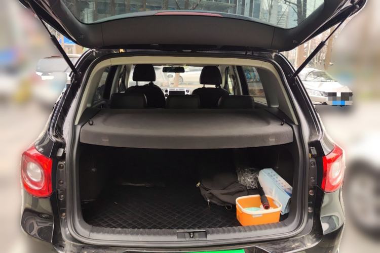 Used Volkswagen Tiguan 2012 1.8TSI Automatic Two-Wheel Drive Trend Edition Trunk