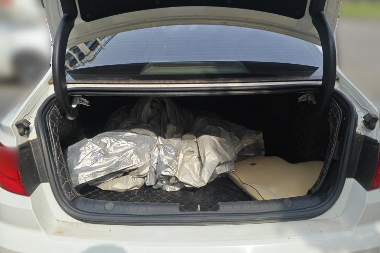 Used Geely Auto Emgrand GL 2017 1.8L Manual Elite Model
