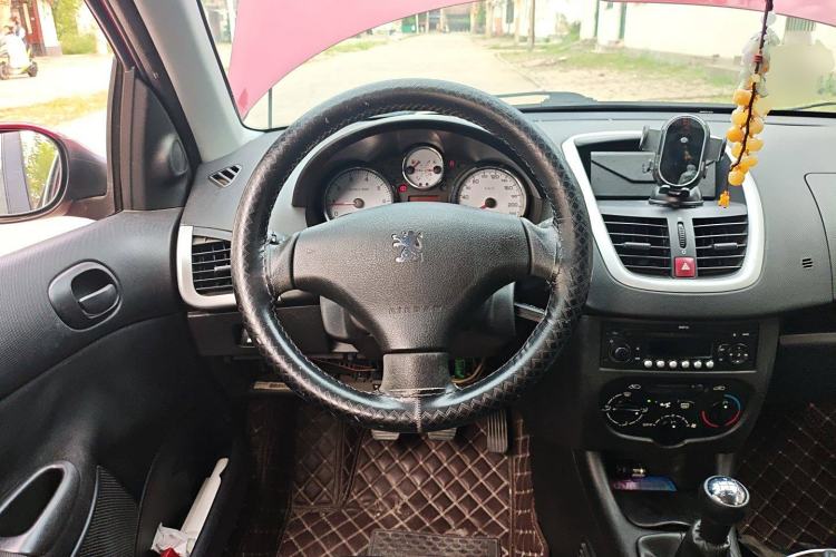 Used Peugeot 207 2011 Hatchback 1.4L Manual Yule Edition Steering Wheel