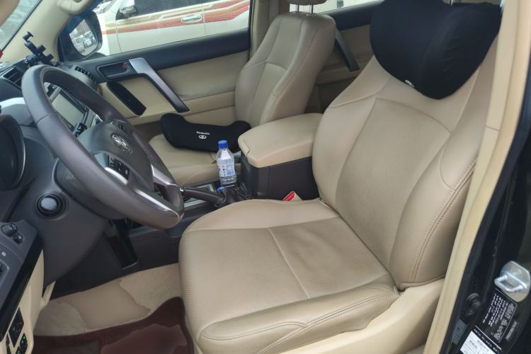 Used Toyota Prado 2010 2.7L Automatic Deluxe Edition Left Front Seat