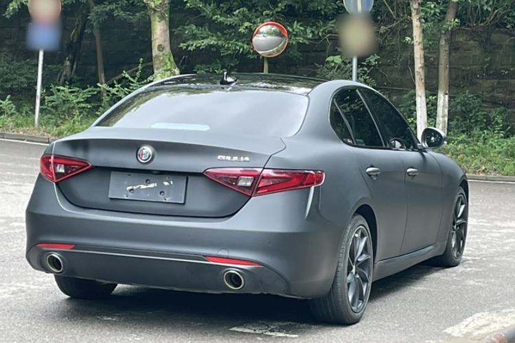 Used Alfa Romeo Giulia 2021 2.0T 280HP Luxury Edition