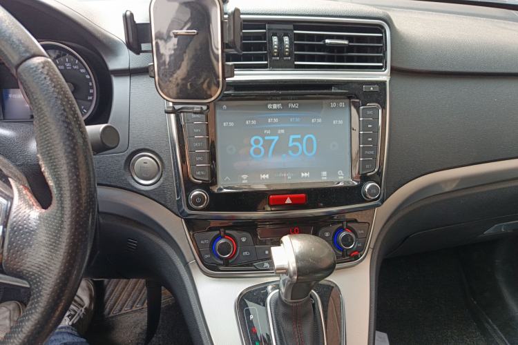 Used Haval H6 2017 Red-Label Sport Edition 1.5T Automatic Two-Wheel Drive Luxury Model
