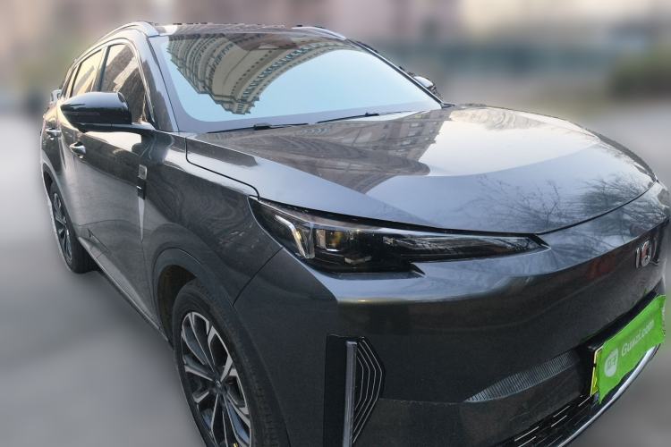 Used CHANGAN NEVO Q05 2025 Truly Delicious Version 125cc Beyond-Excellent Type Front Right 45 Deg