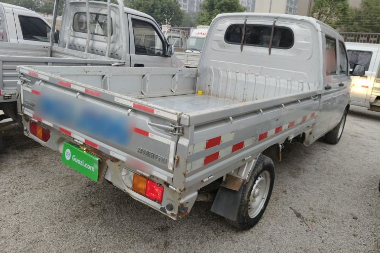 Used Wuling Rongguang New Truck 2019 1.5L Double-Cab China VI L3C

