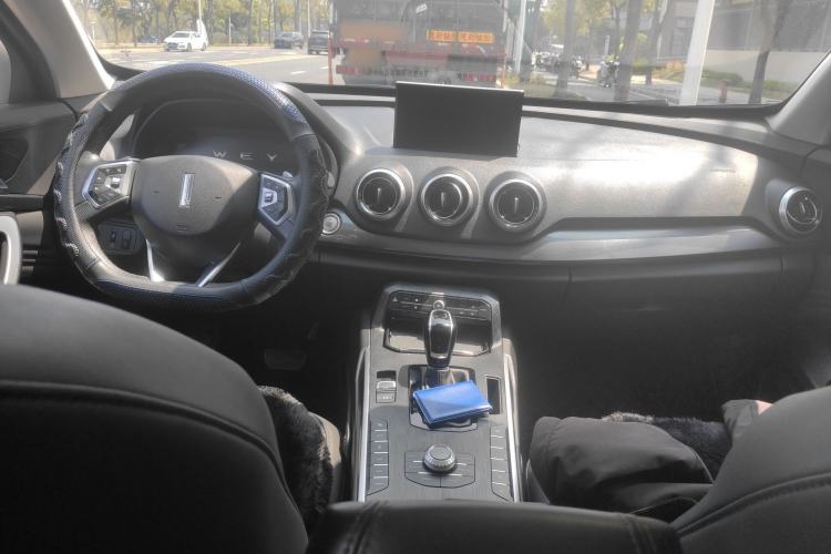 Used Wey VV7 2017 2.0T Ultra-Luxury Version
