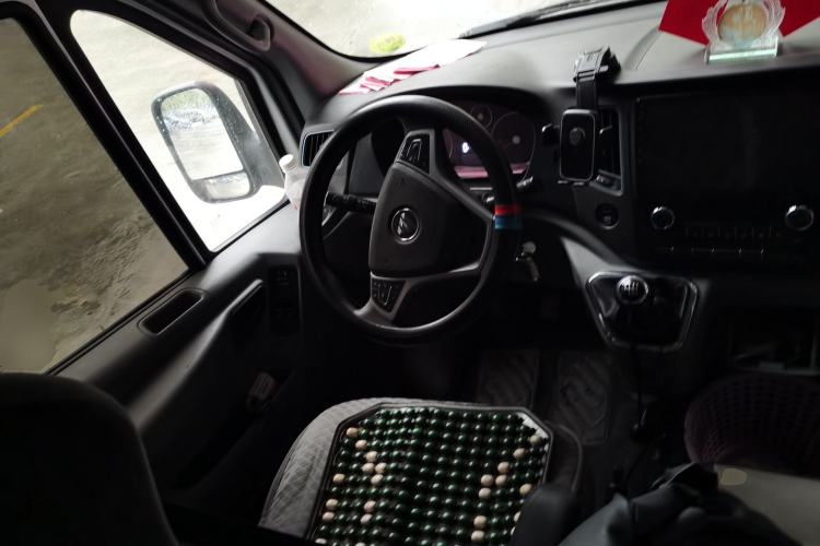 Used Foton Scenic G5 2021 2.0T Diesel Commercial Version 7-Seater Multi-Purpose Passenger Vehicle 4F20TC3

