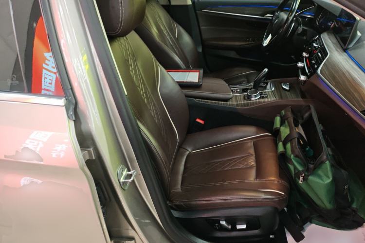 Used BMW 5 Series 2018 530Li Leading Edition Luxury Package
