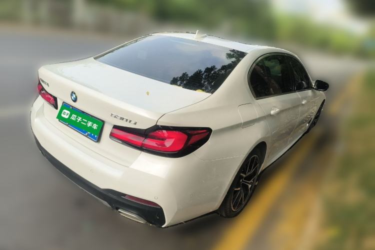 Used BMW 5 Series 2023 530Li Luxury Edition M Sport Package Rear Right 45 Deg